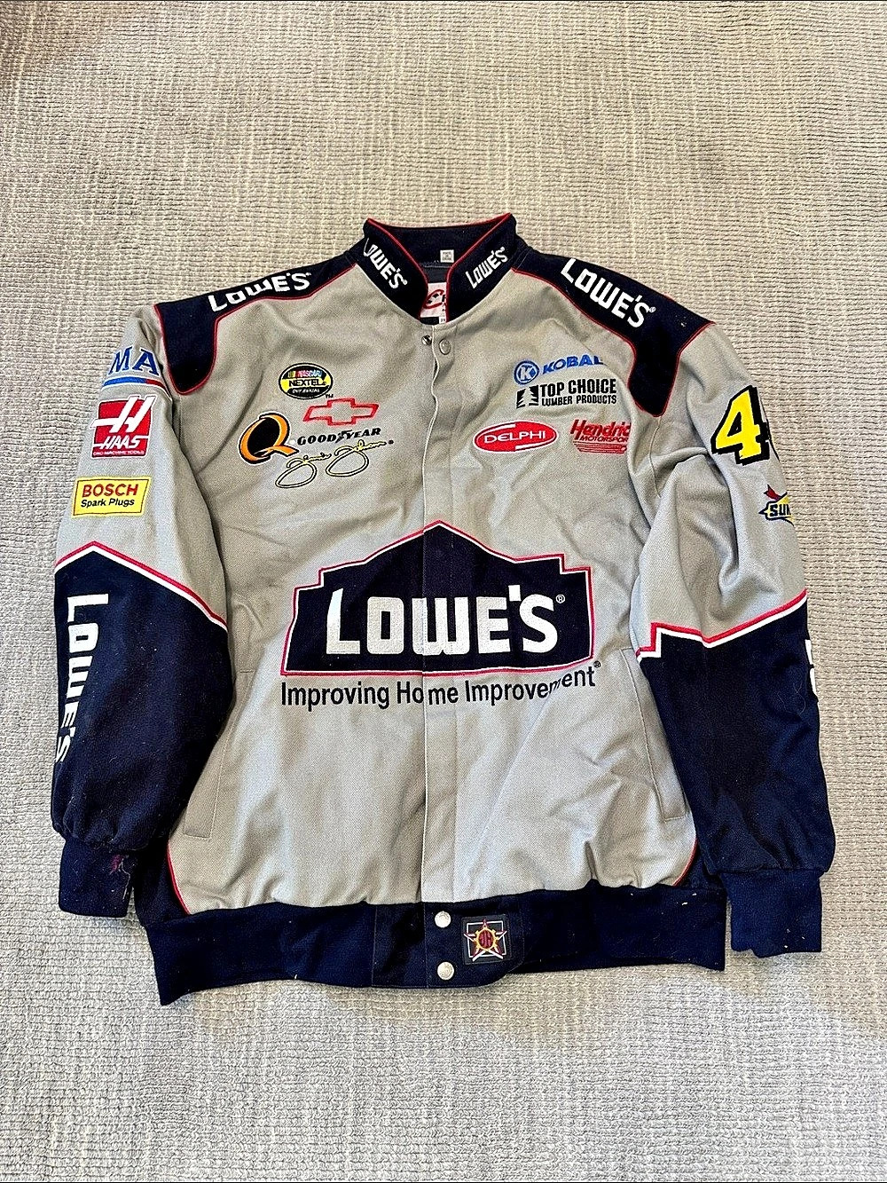 Chase Authentics Jimmie Johnson #48 Lowe's NASCAR jacket NASCAR Lowe's Racing